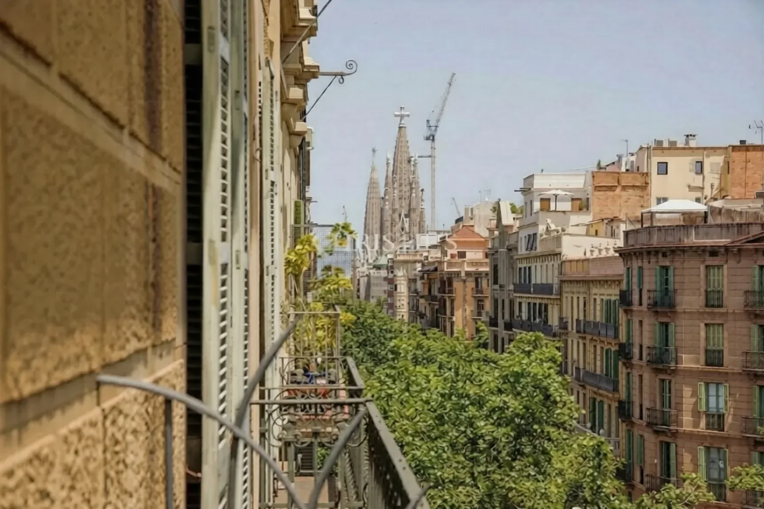 Дуплекс 534 м² в модернистской finca рядом с La Pedrera — фото 3